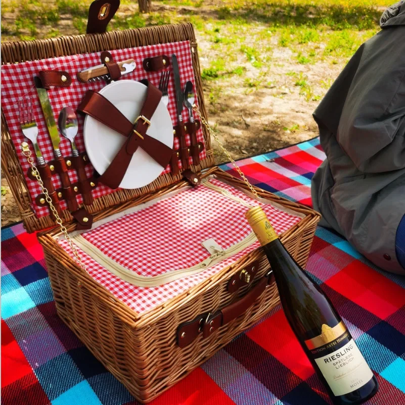 Family Outing Picnic Basket, O - đánh giá và giá Outdoor Camping Box